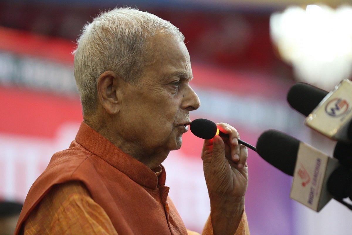 जोगी बन्नका लागि राजनीतिमा आएको होइन : महन्थ ठाकुर