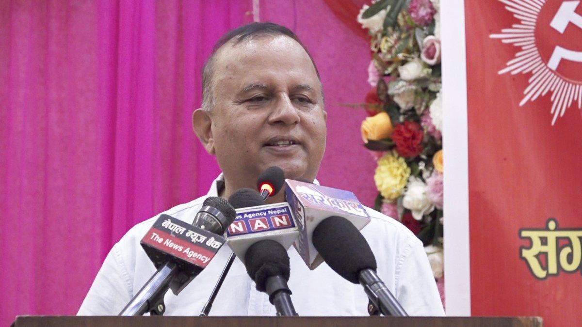 ‘देखाइदिऊँ’ भन्ने प्रवृत्तिको परिणाम आज भोगिरहेका छौँ : महासचिव पोखरेल