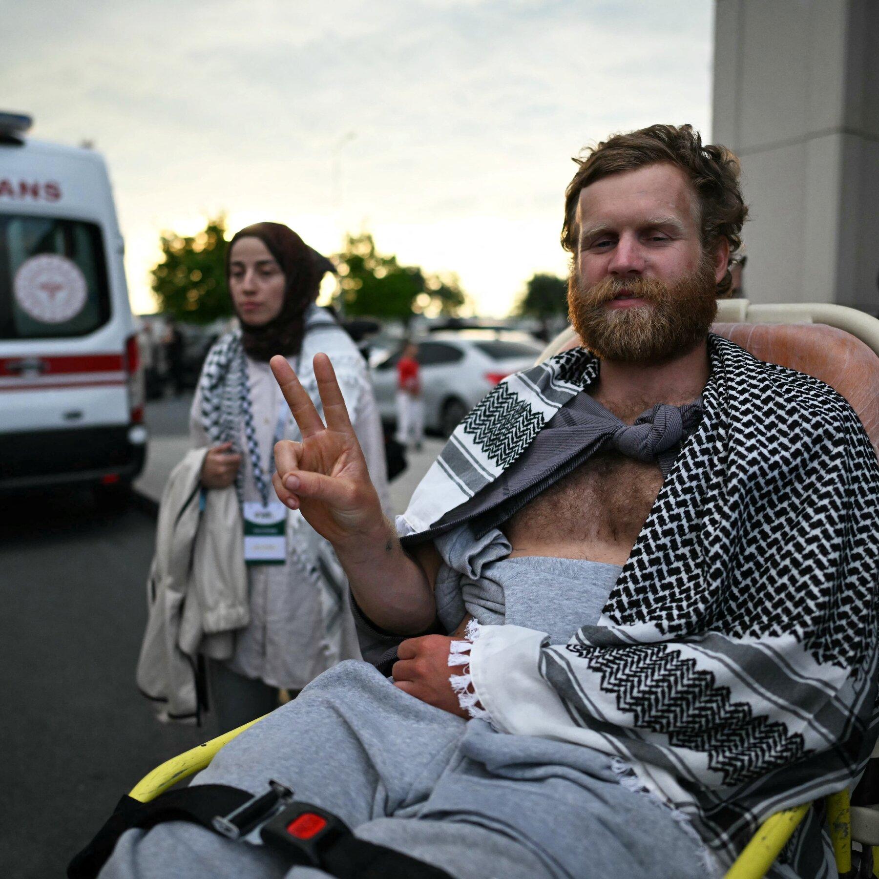 Seized on Their Way to Gaza, Activists Tell of Abuse in Israeli Custody