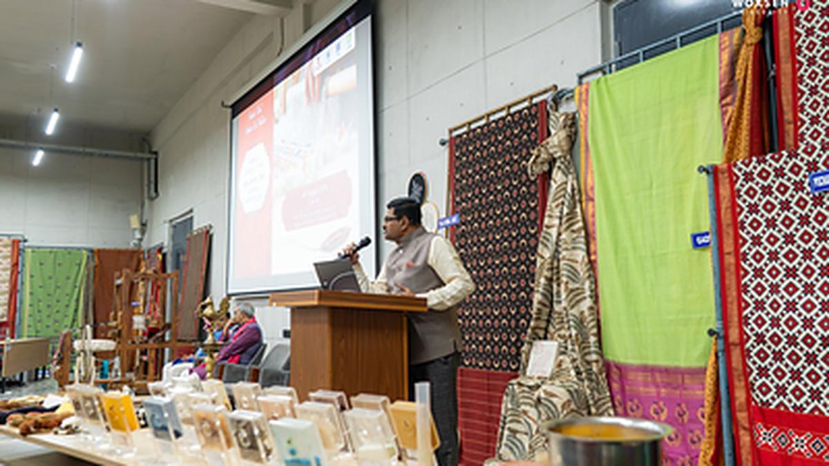 Woxsen University Marks National Handloom Day with Handloom Workshop, in Association with Weaver Service Centre, Hyderabad